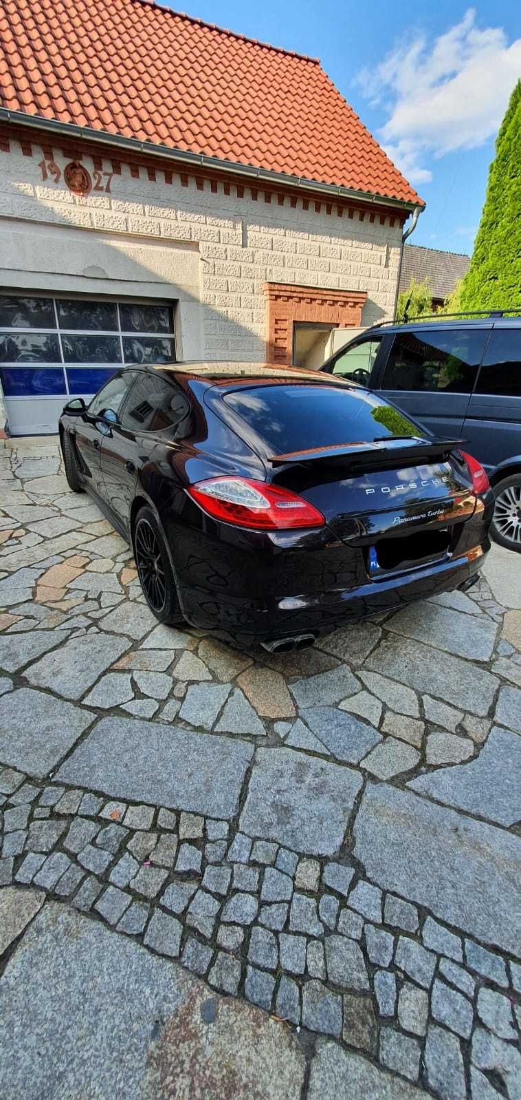 Porsche Panamera Turbo