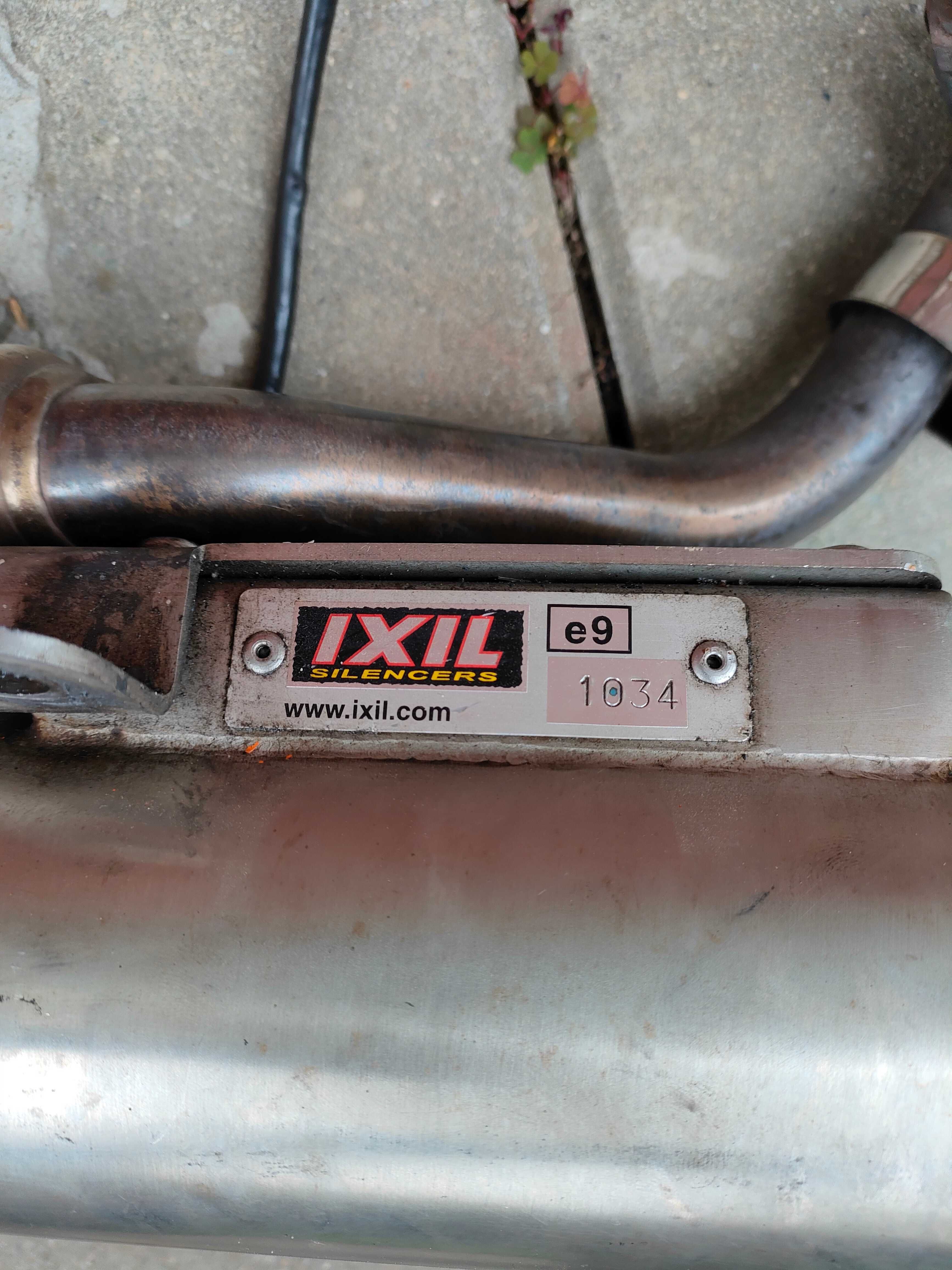 Tłumik ixil do Yamahy x-max 125 .