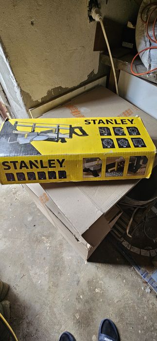 Стусло поворотне Stanley