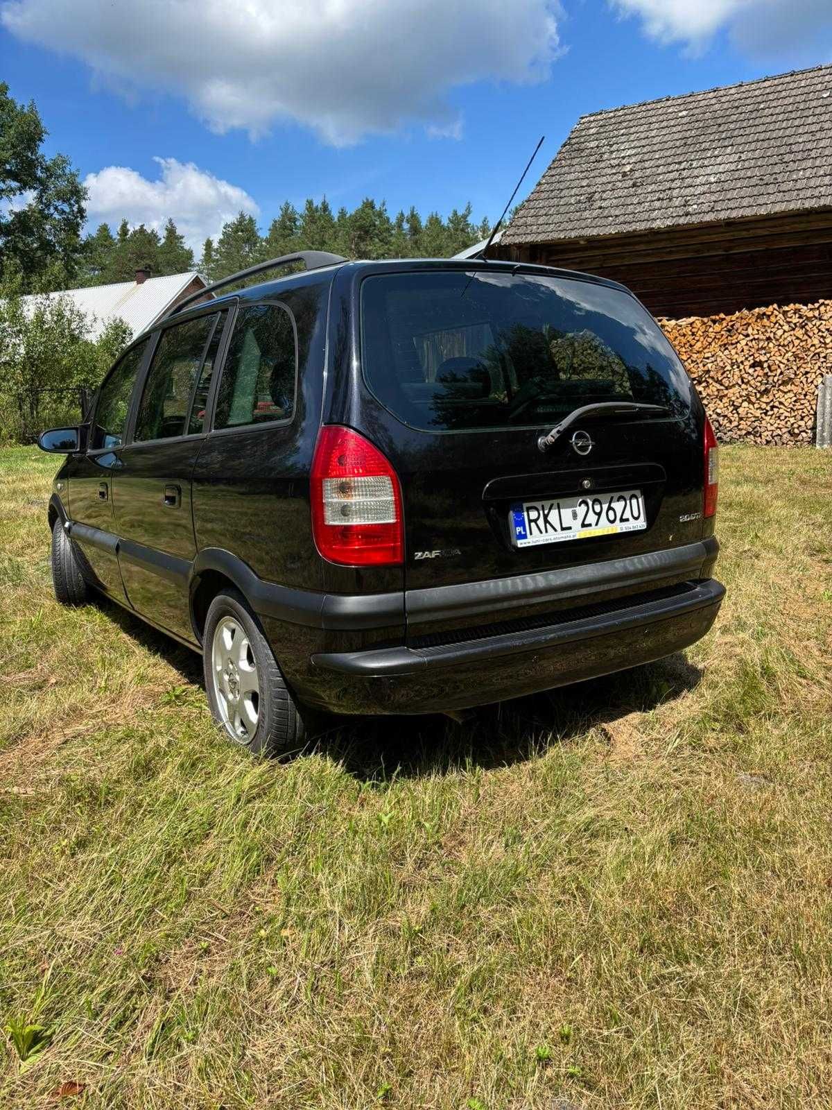 Opel Zafira A 2.0 2004 r - 7 osobowy - doinwestowany