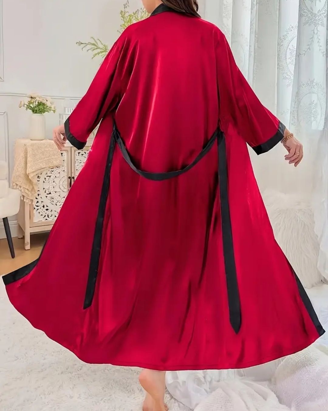 Шелковый халат женский