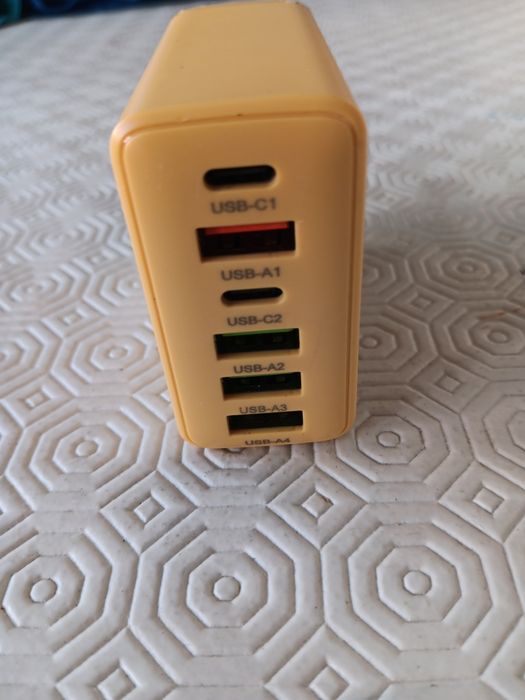 Carregador USB múltiplo (6x) 65w