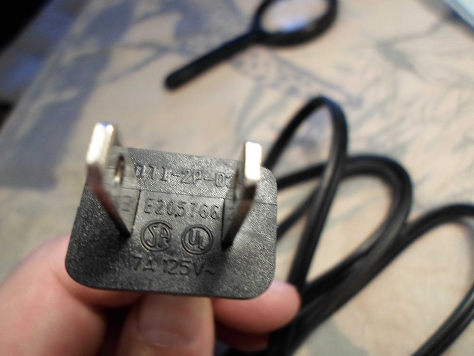 Кабель питания 1,5m, PC-184/2 -IEC-C7 2 pin американская вилка+адаптер