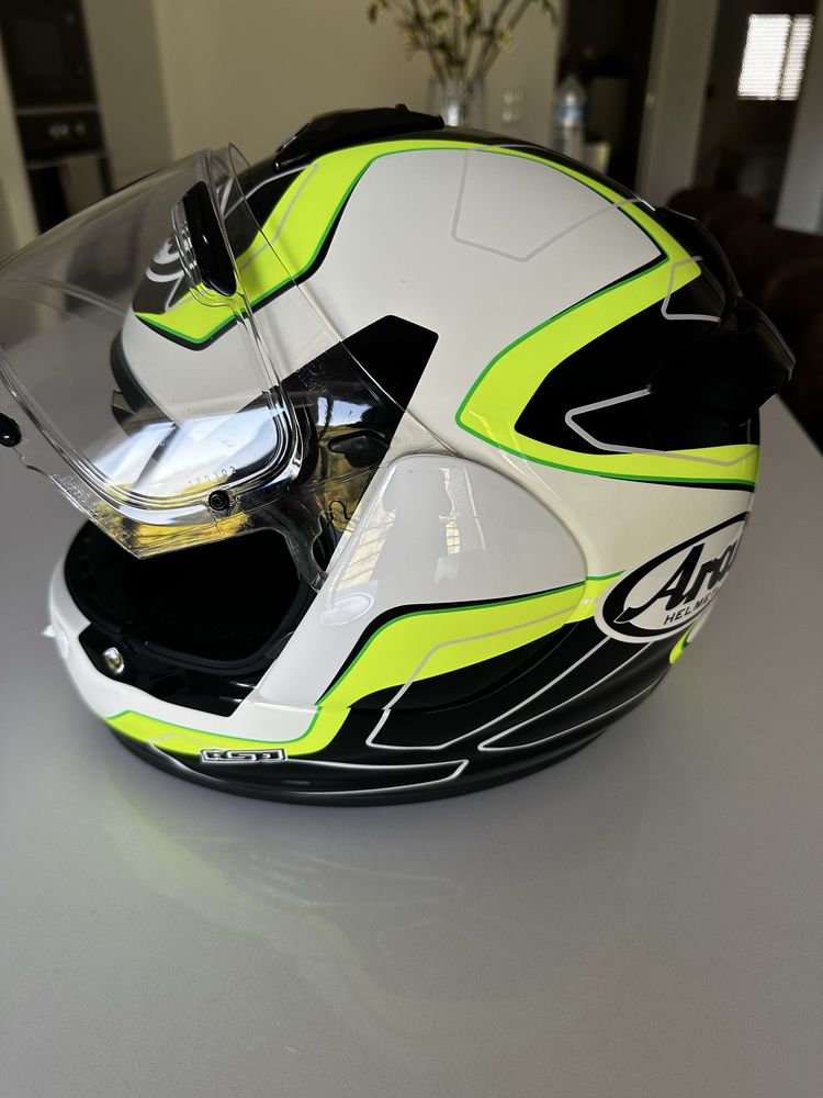 Capacete Arai Axces-3 Fluor – Tamanho M – Como Novo