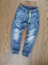 Spodnie dżinsowe joggery na gumce, rozmiar 110 cm