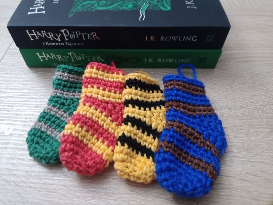 Dekoracyjne skarpetki Harry Potter