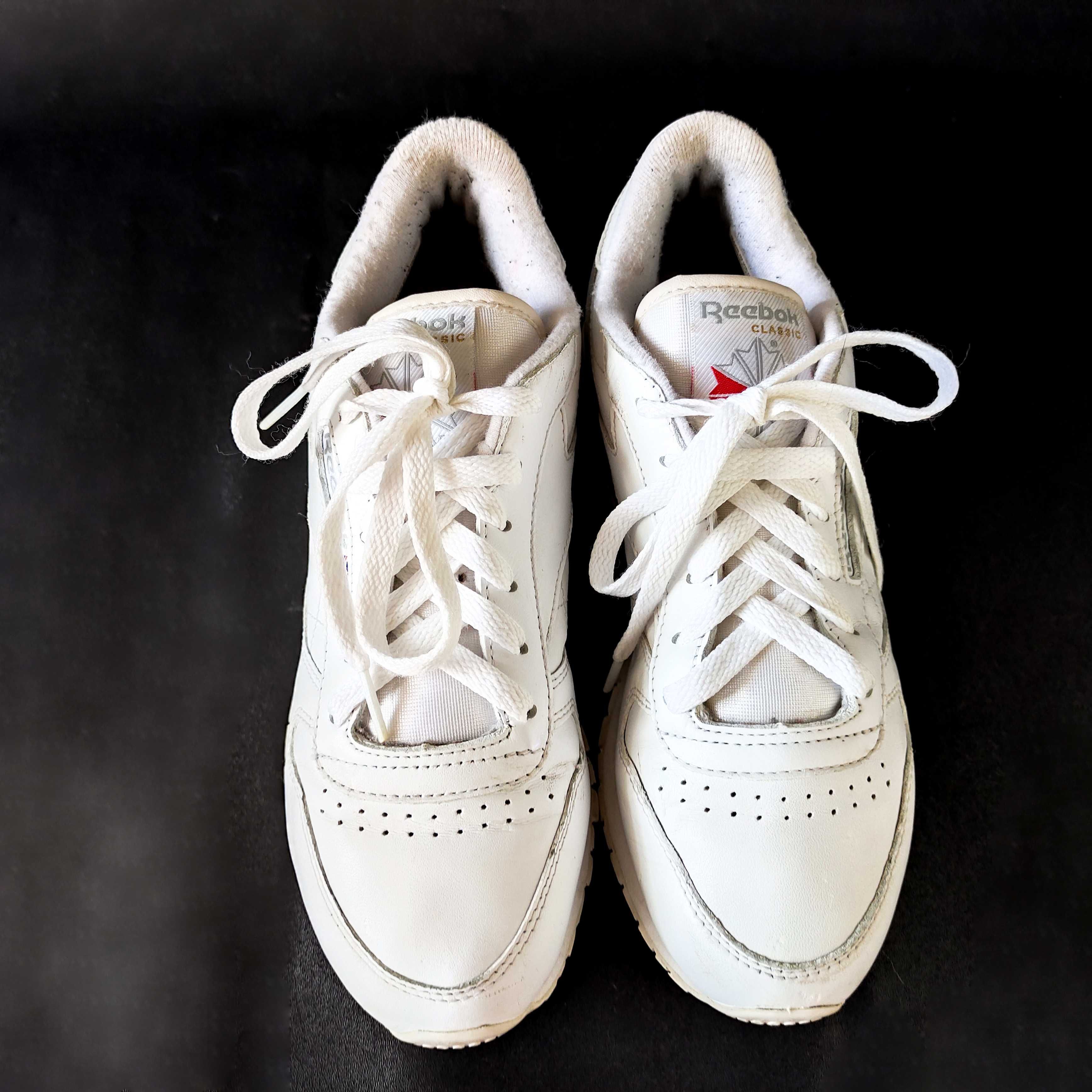 Белые кроссовки reebok. классика. оригинал, натуральная кожа
