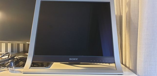 Monitor sony TFT LCD