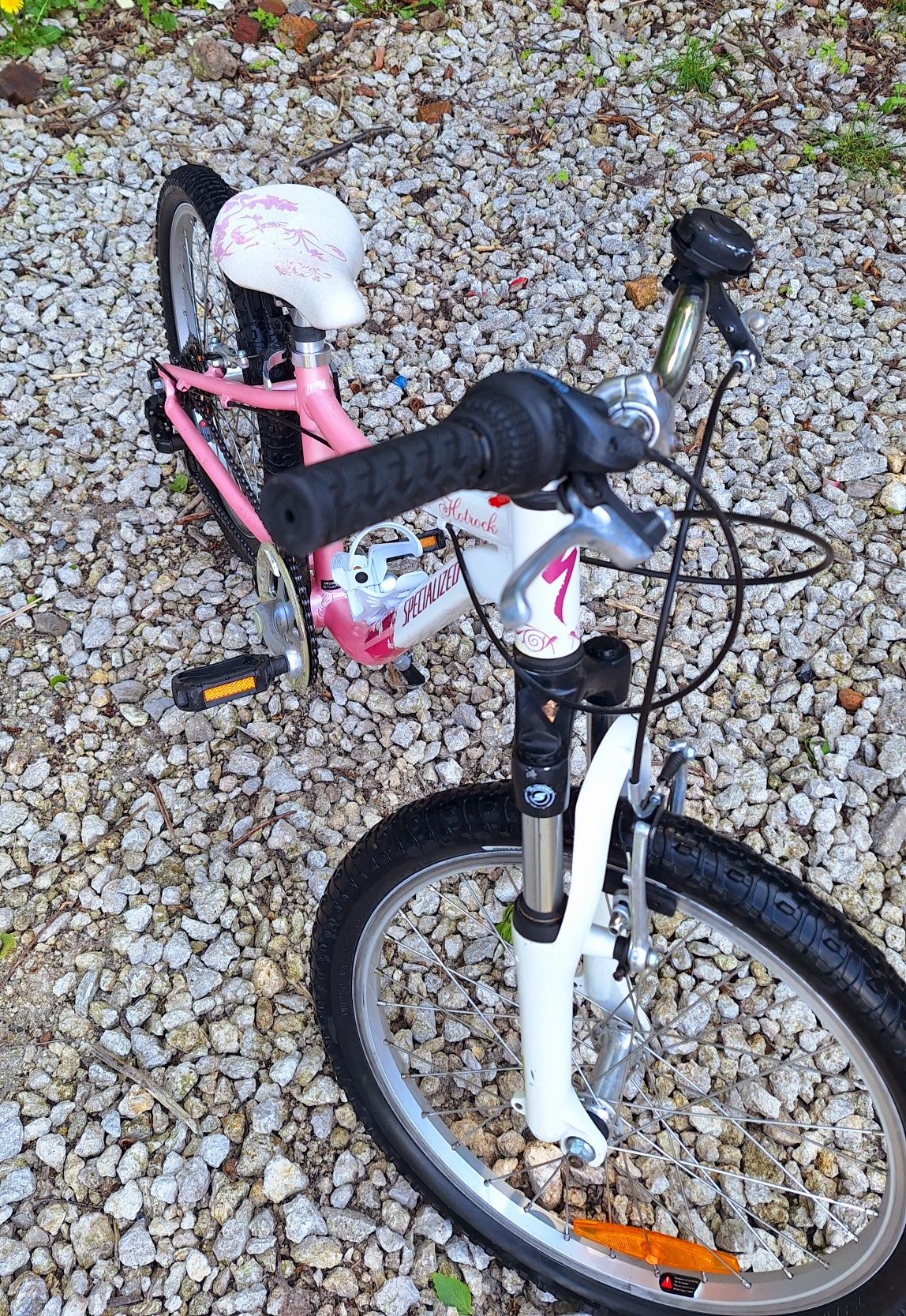 Велосипед дитячий для дівчинки specialized hotrock 20"
