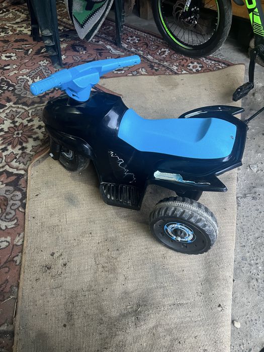 Електромотоцикл.