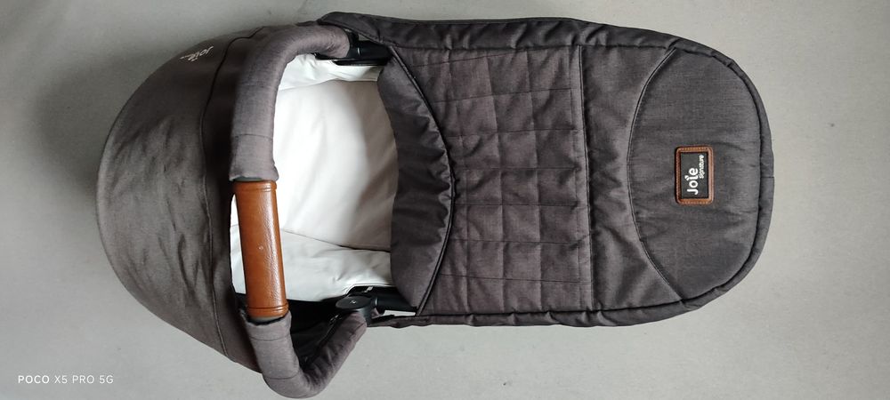 Gondola Joie wpinana