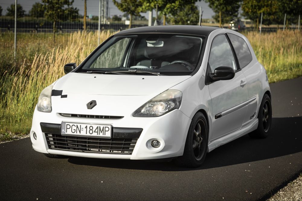 Renault Clio 3 GT 2009r. 1.6 Benzyna 128km