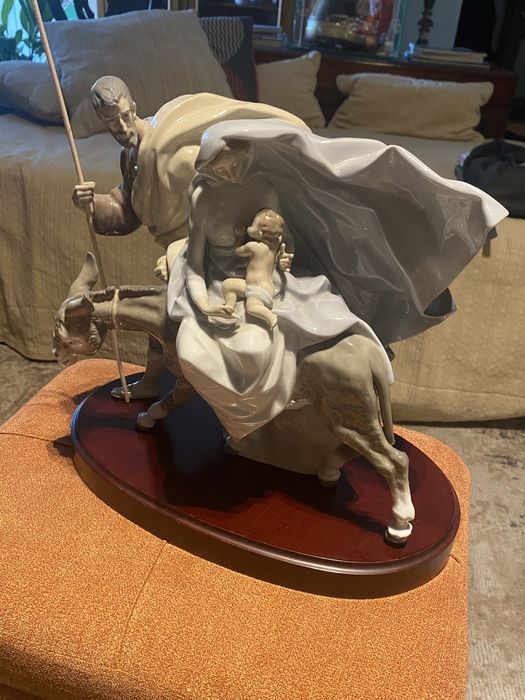 Lladró 1610 - estatueta de porcelana  "voo para o Egito"