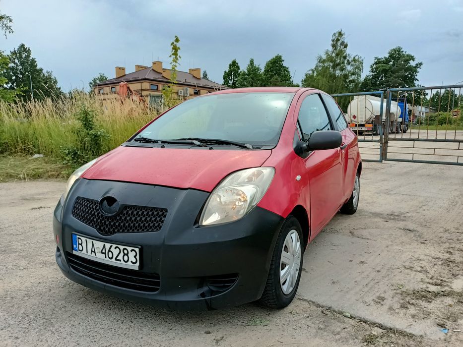 Toyota Yaris II 1.0 KLIMA PL SALON