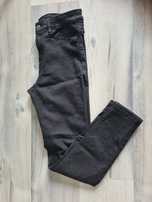 Czarne jeansy rurki 38 M