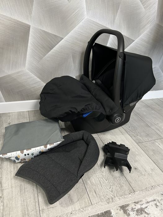 Автолюлька Roan з адаптерами від 0 міс до 15 міс