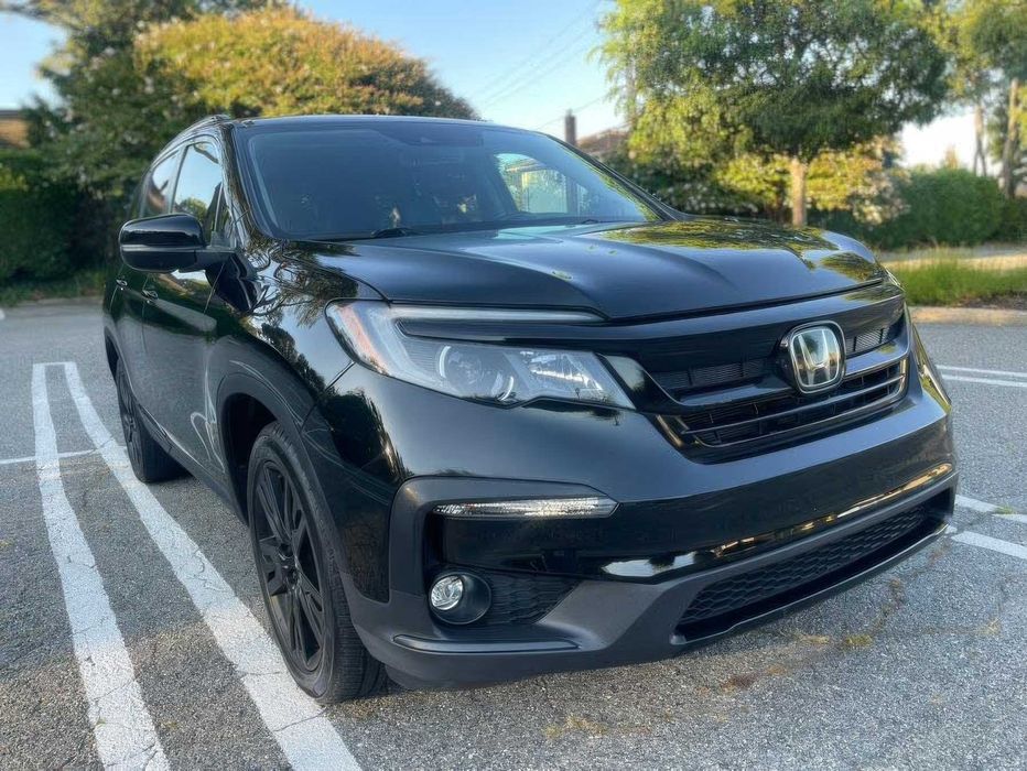Honda Pilot SE      2021