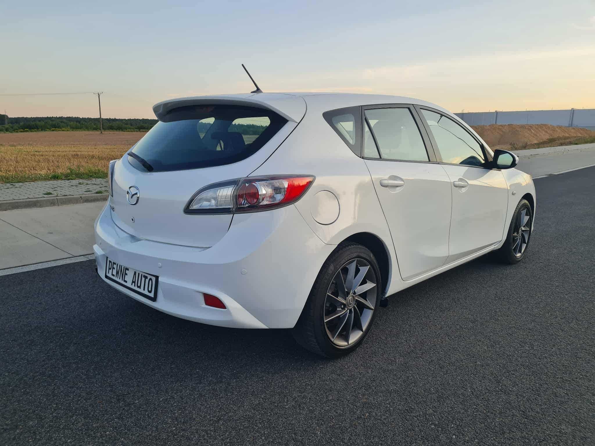 Mazda 3 Climatronic Dotykowy ekran Tempomat Alufelgi 17" dobry stan