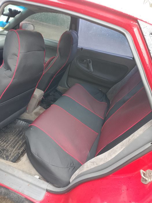 Автомобіль мазда