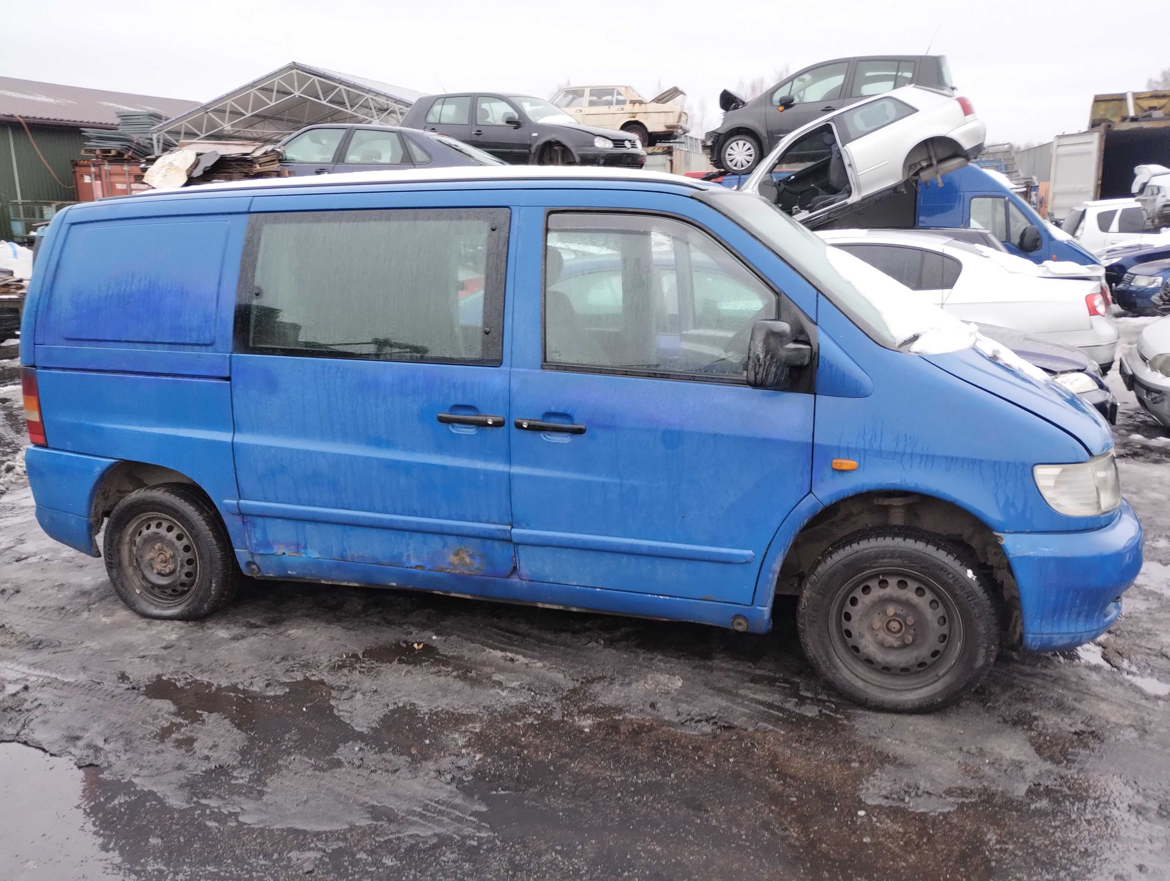 Mercedes Vito W638 99r 2.2 110 CDI Wszystkie Części HAK Silnik