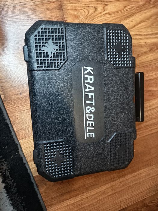 Wkrętarka Kraft&Dele KD-3066 + 3 akumulatory + zestaw bitów i wierteł