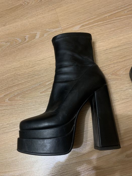 Ботинки в стиле братц