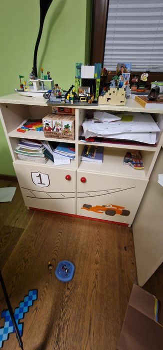 Zestaw mebli meblik formuła red za ¼ ceny + biurko gratis