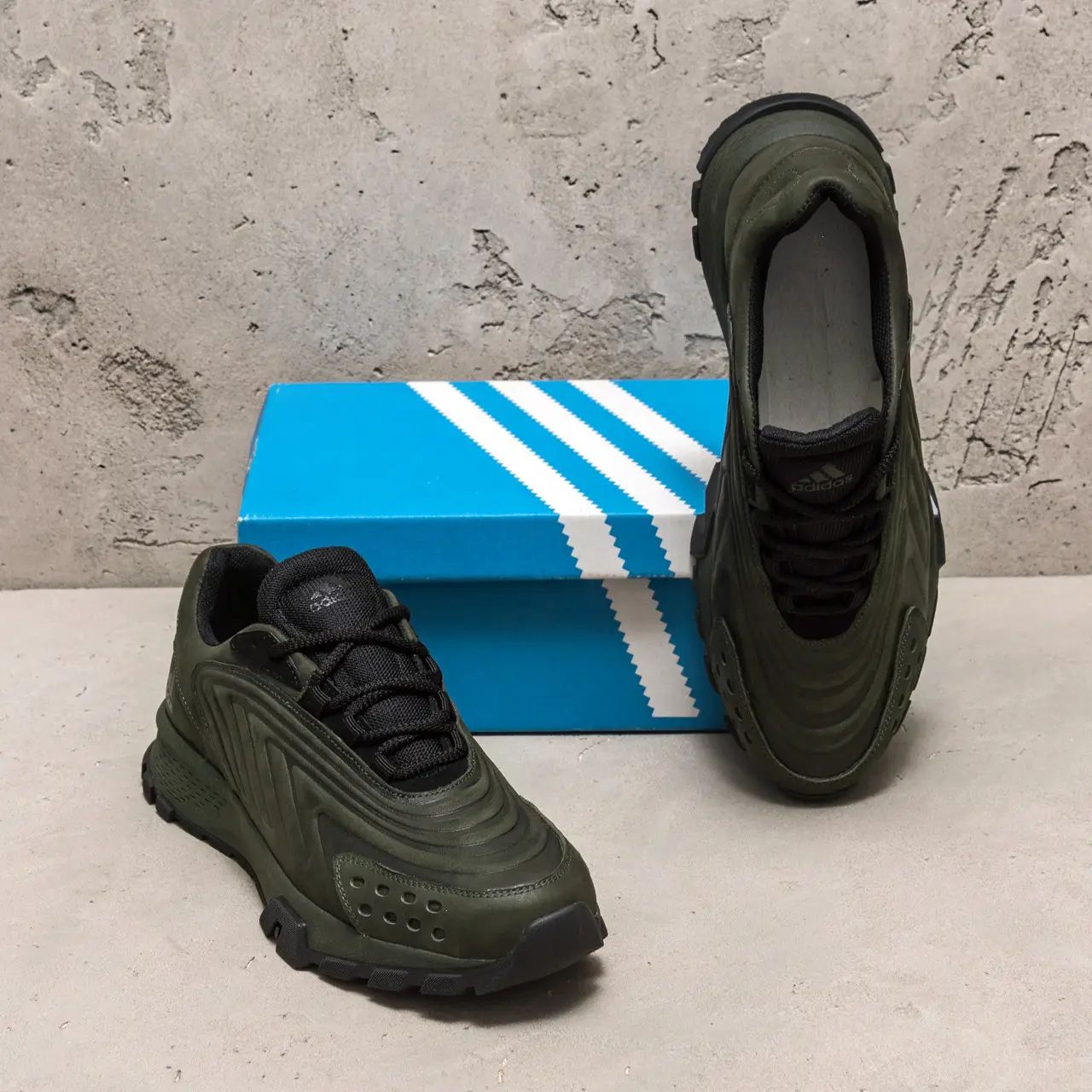 Зеленые мужские кроссовки Adidas весна-осень кожаные адидас