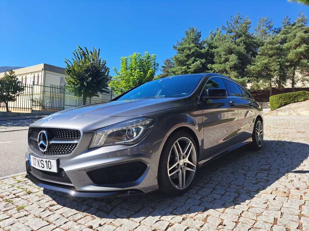 Mercedes CLA 220 AMG