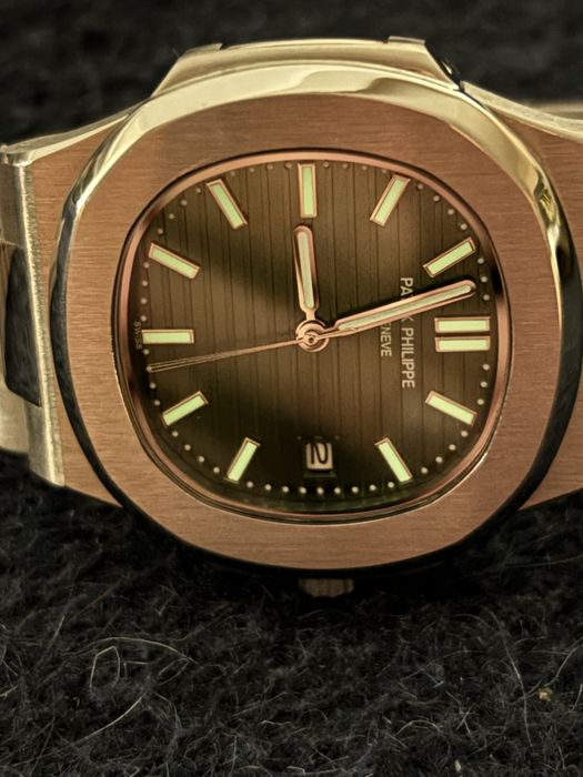 Срочно!!!Patek Philippe Nautilus з зеленим циферблатом