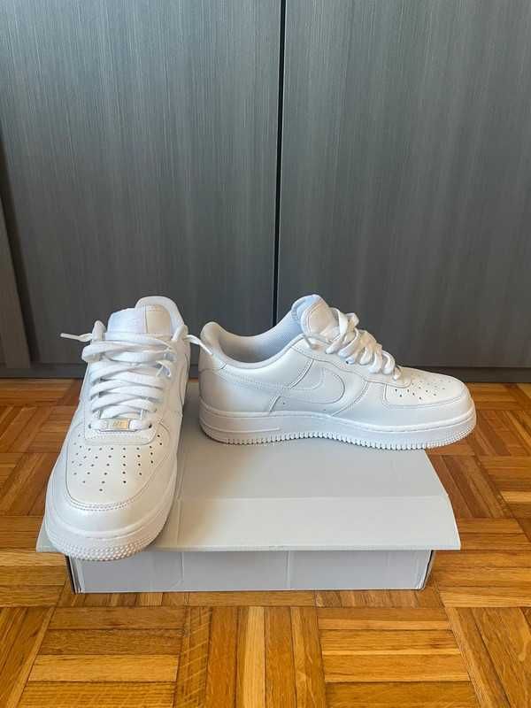 Nike Air Force 1