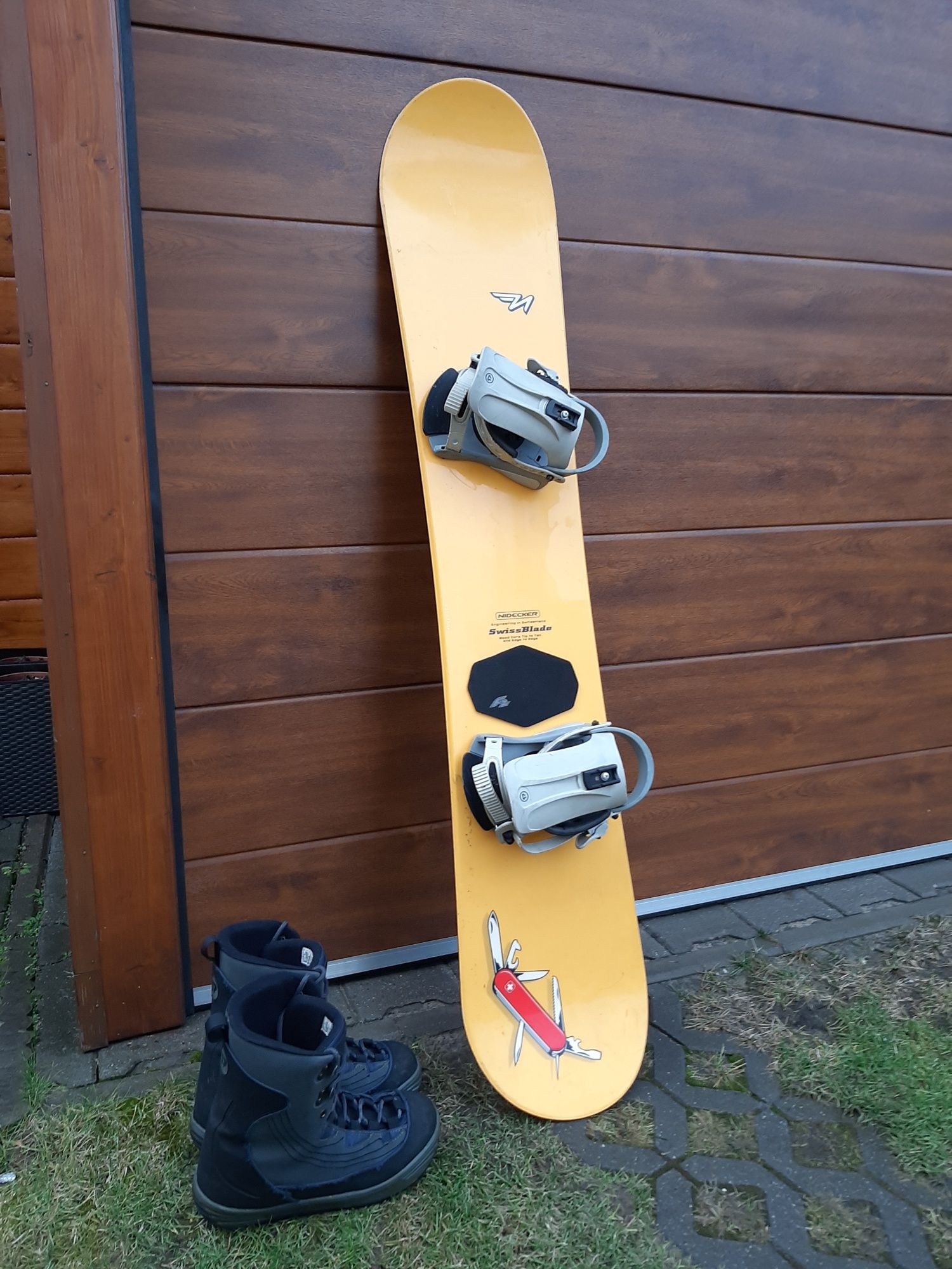 Snowboard nidecker f2 komplet