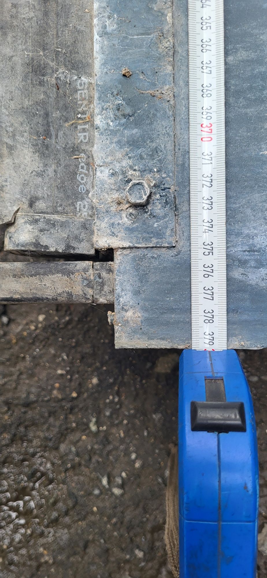 Brama szer 3,80 x 3,32 segmentowa garażowa przemysłowa