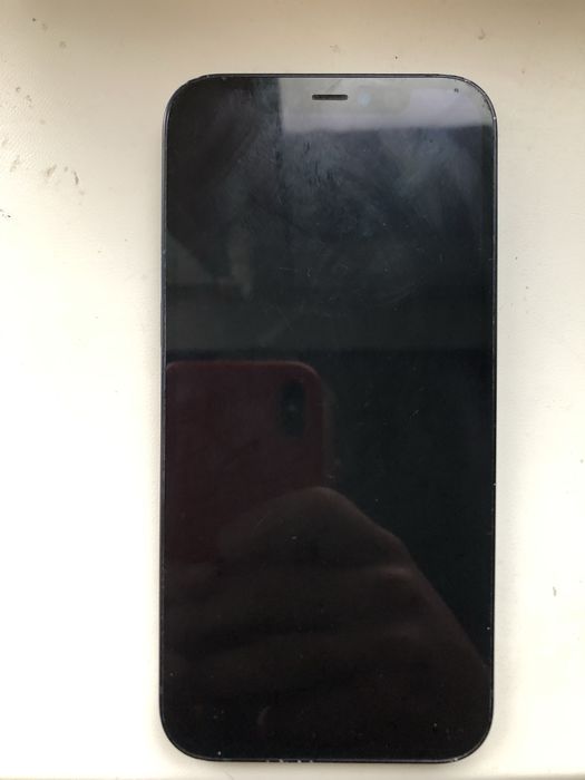 iPhone 12 в нормальному стані