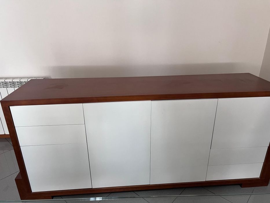 2 Aparadores cerejeira