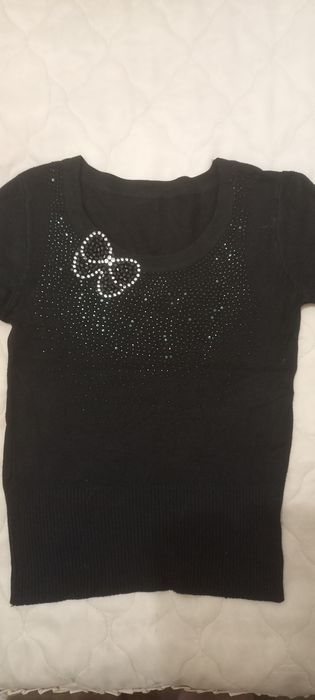 Нарядній свитер кофта на миниатюрную девушку или женщину