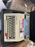 Maquina fe escrever marathon 2200 tr