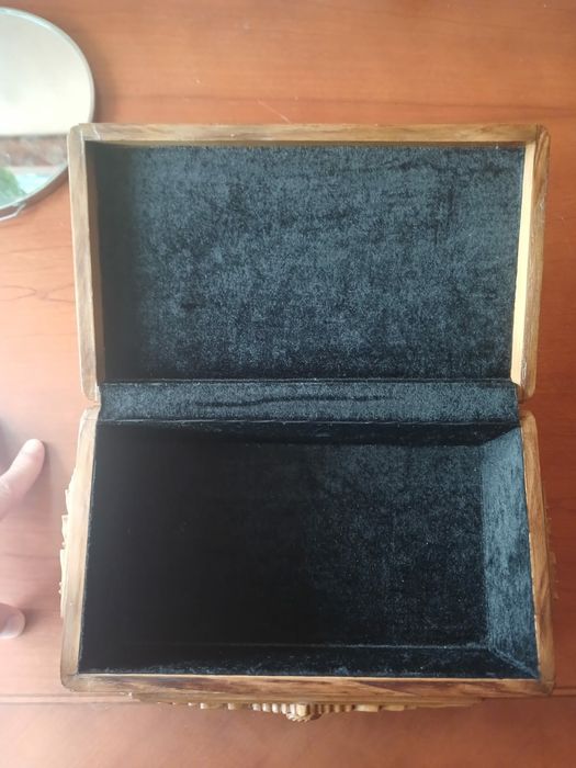 Скринька ручної роботи