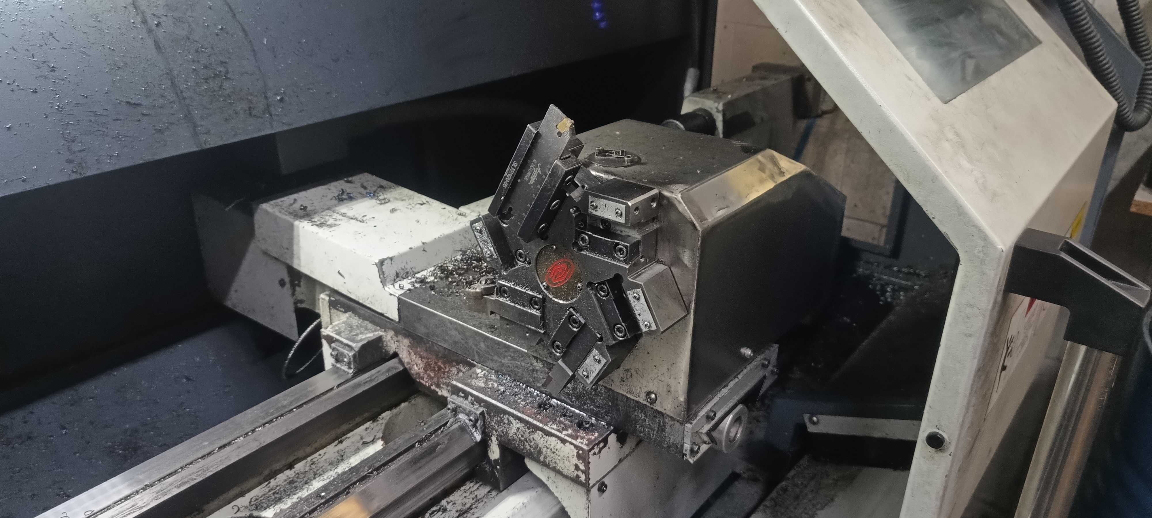 Tokarka CNC 360x1000
