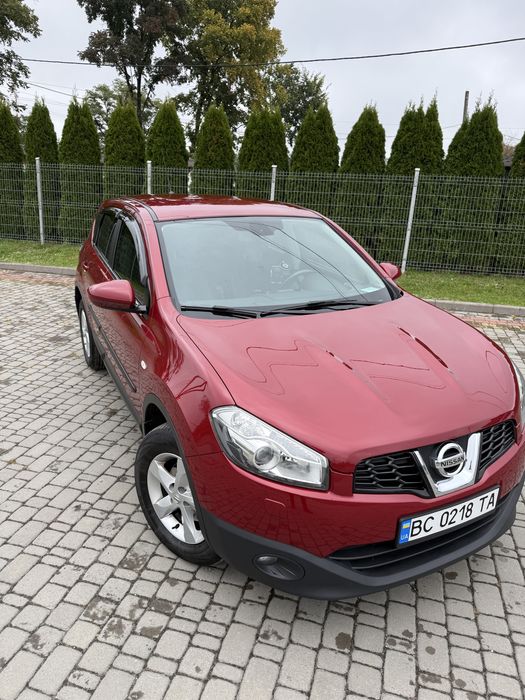 Nissan Qashqai J10