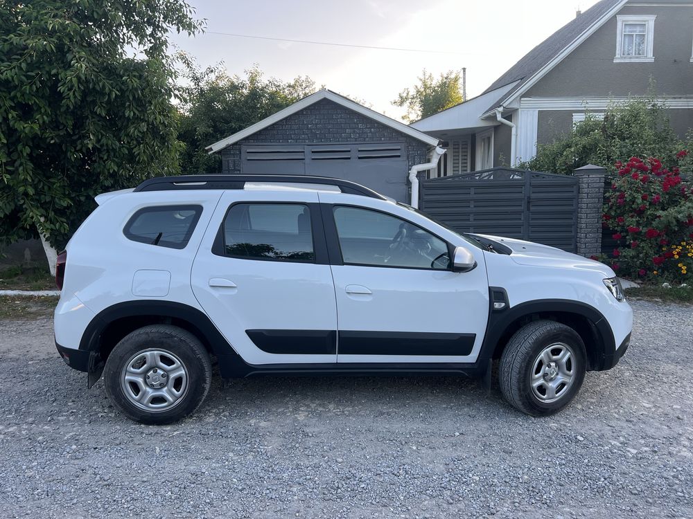 Reno Duster ZEN AWD