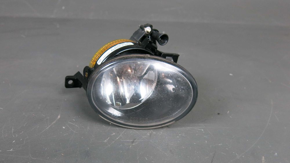 VW Volkswagen Caddy Golf halogen Lewy