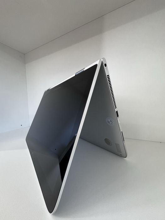 Portátil Hp i5 ecra tatil