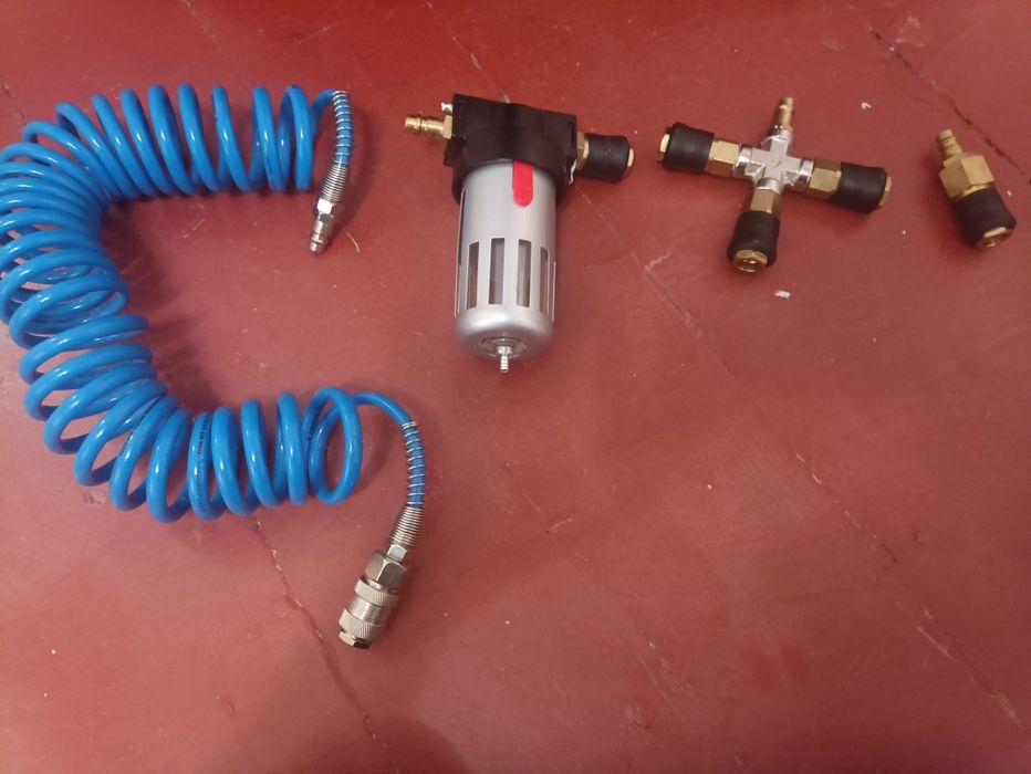 Компрессор ременной Intertool PT-0011