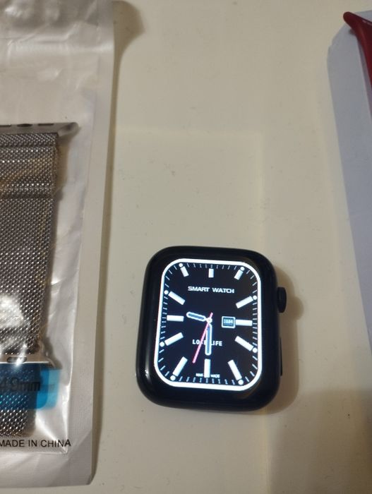 Смарт часы новые, фитнес браслет