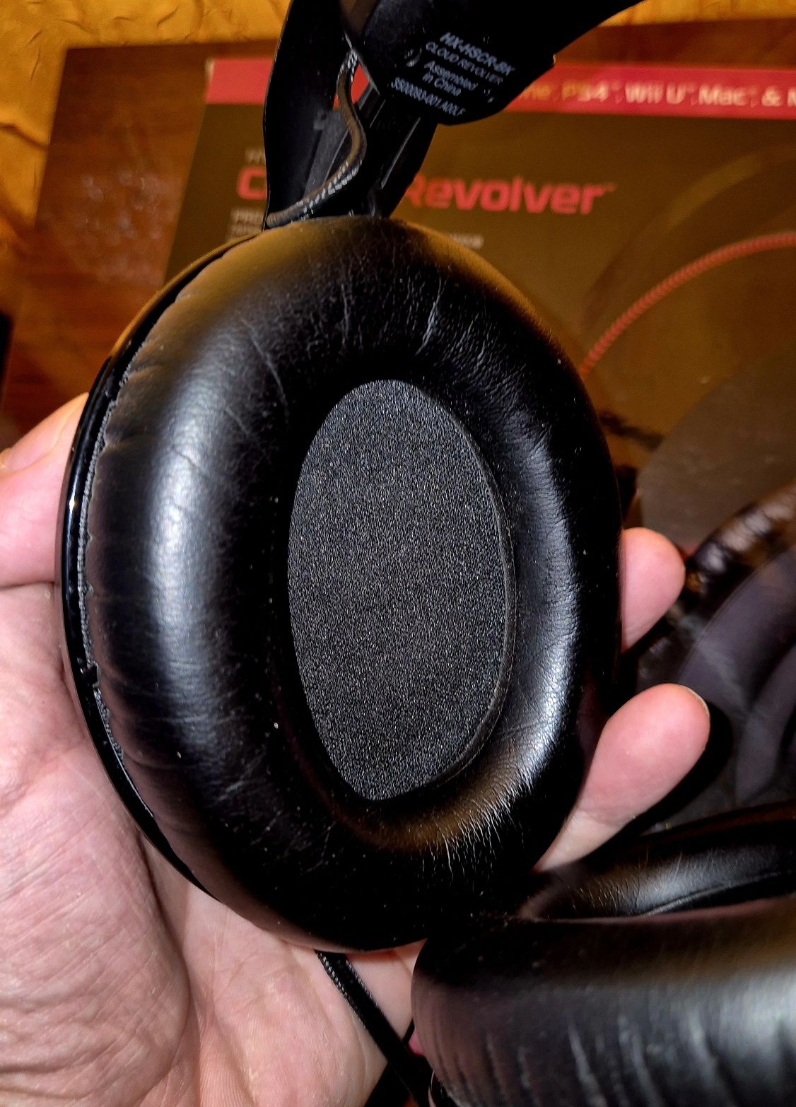 HyperX Cloud Revolver