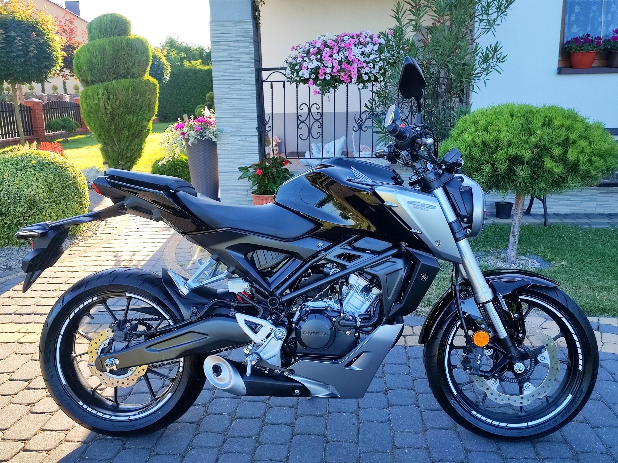 Honda CB 125 R ABS 2019r Kat B A1 NOWE OPONY TYLKO 15,000km Jak Nowy