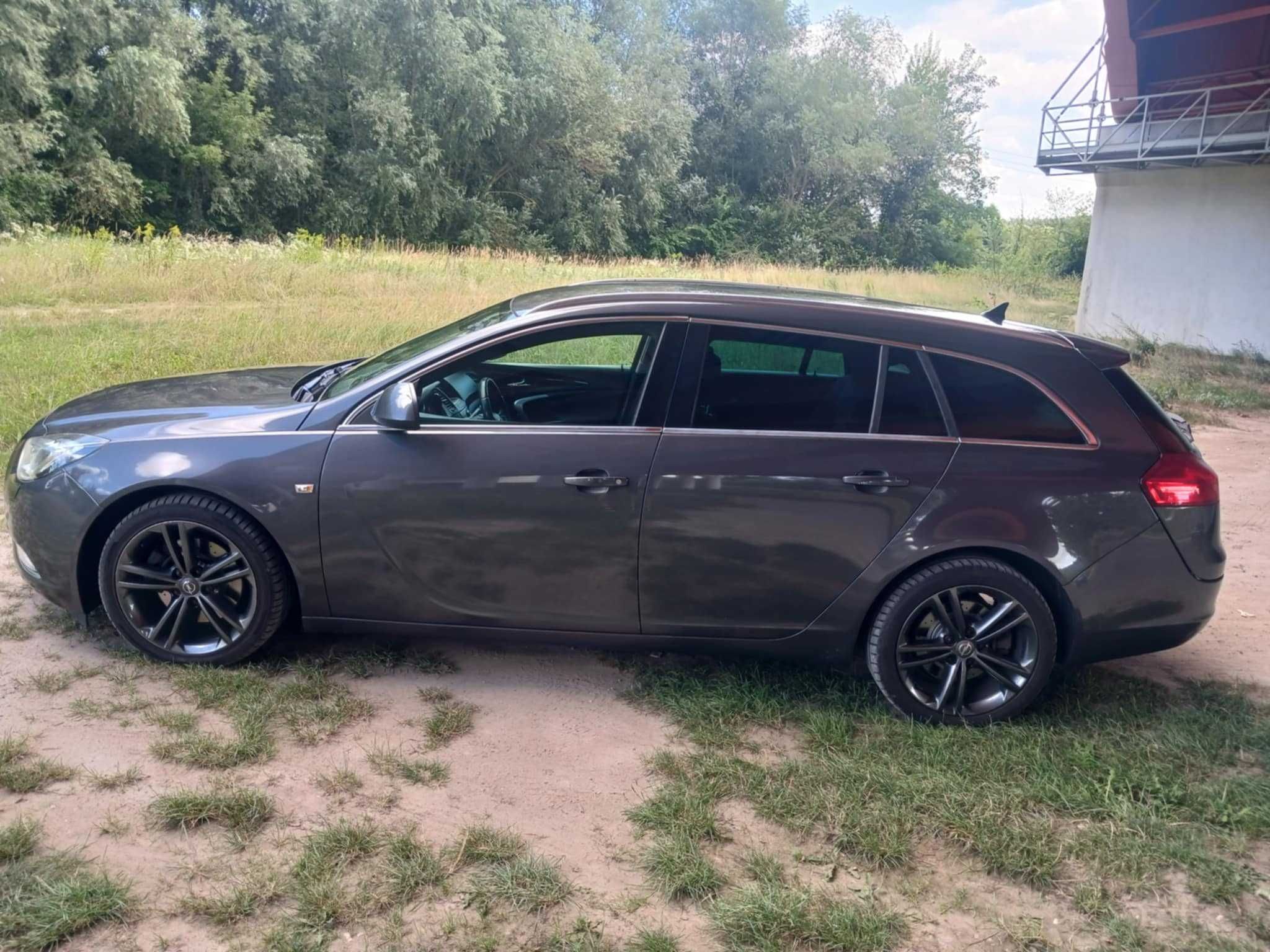 Sprzedam Opla Insignię 2.0 СDTI 278000km Automat