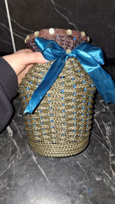 Вази ручної роботи для квітів.