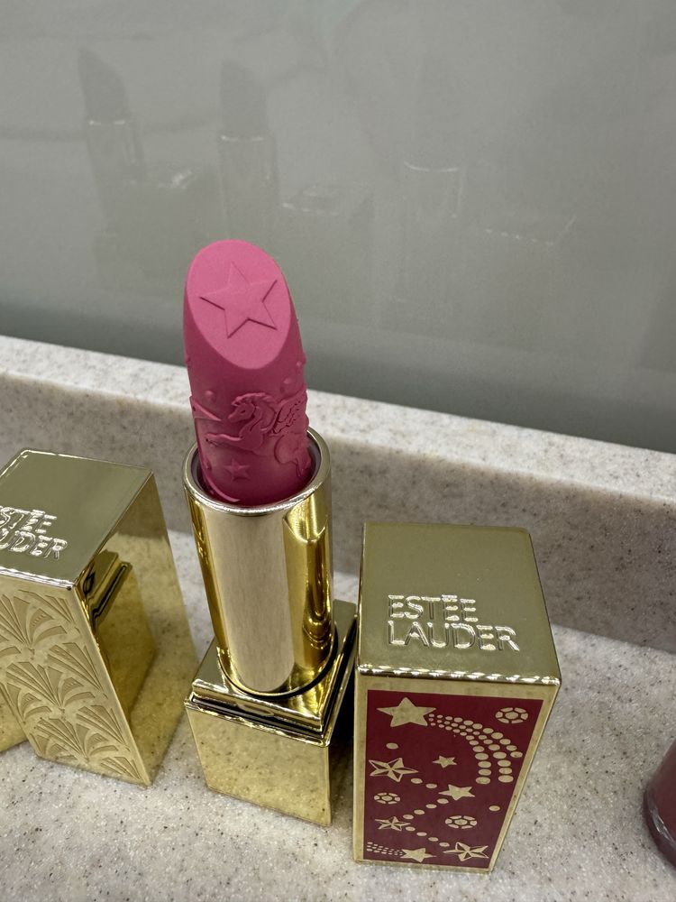 Estee Lauder большая косметичка Новая